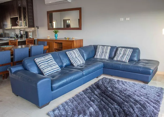 Private In Gated Community Pet-friendly Villa